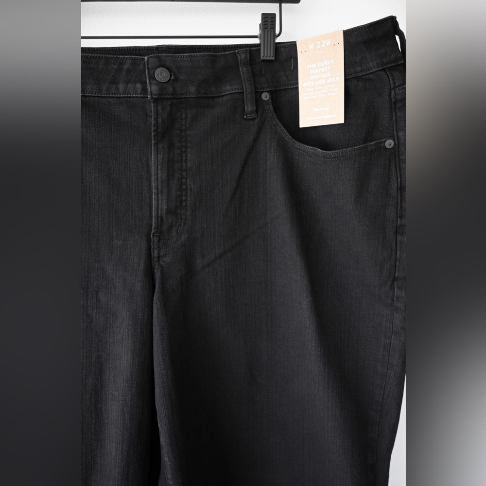 Madewell "Curvy Perfect Vintage Wide Leg" Jeans - Picture 5 of 9